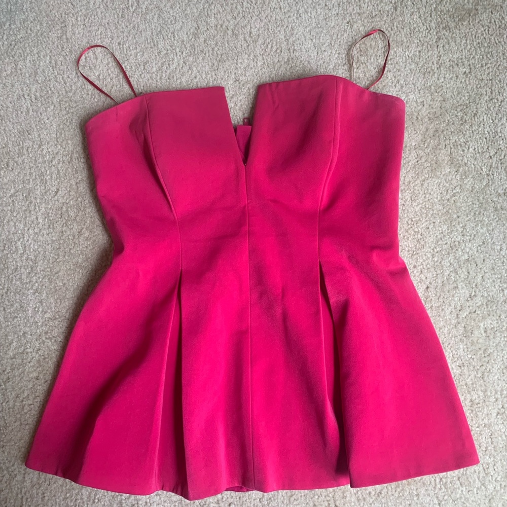 COPY - CAMEO THE LABEL PINK DEEP V PEPLUM SIZE M
